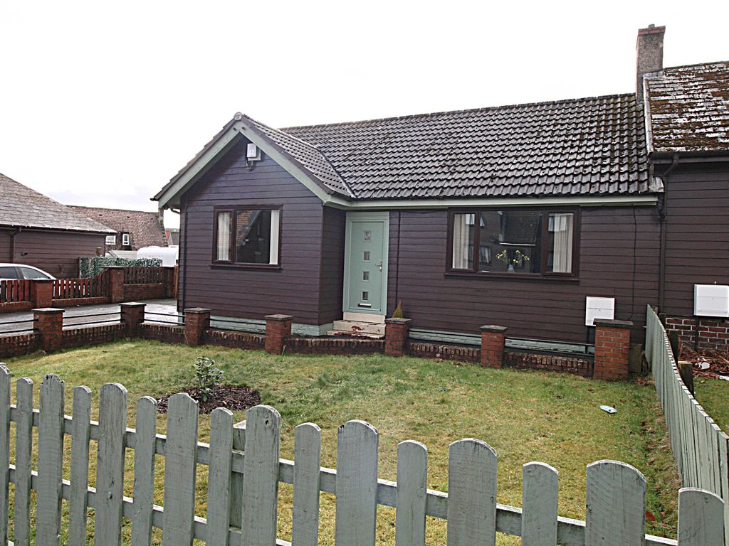 2 bed terraced bungalow for sale in Bon Accord Crescent, Shotts ML7
