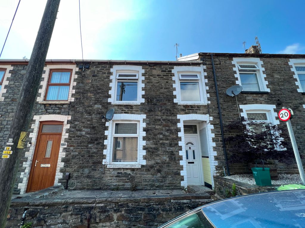 2 bed terraced house to rent in Castle Ivor Street, Hopkinstown