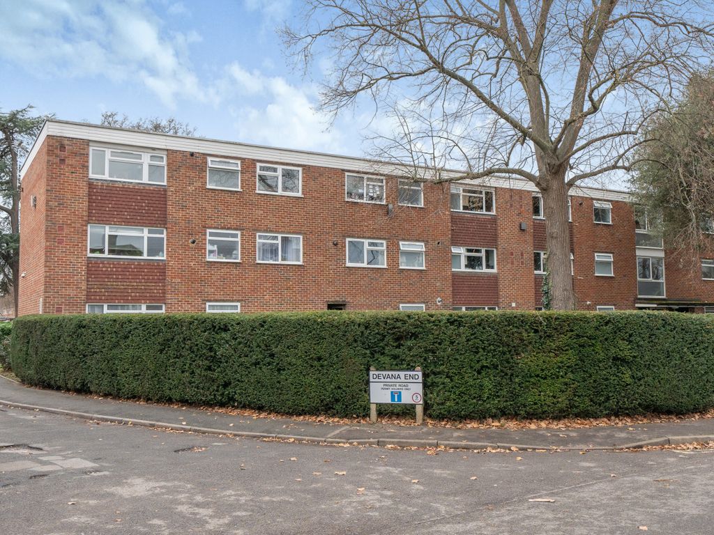 2 bed flat for sale in Devana End, Carshalton SM5, £300,000 Zoopla