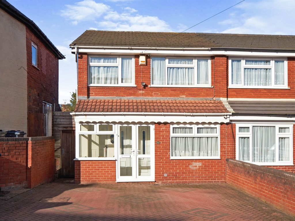 3 bed semidetached house for sale in Nansen Road, Saltley, Birmingham