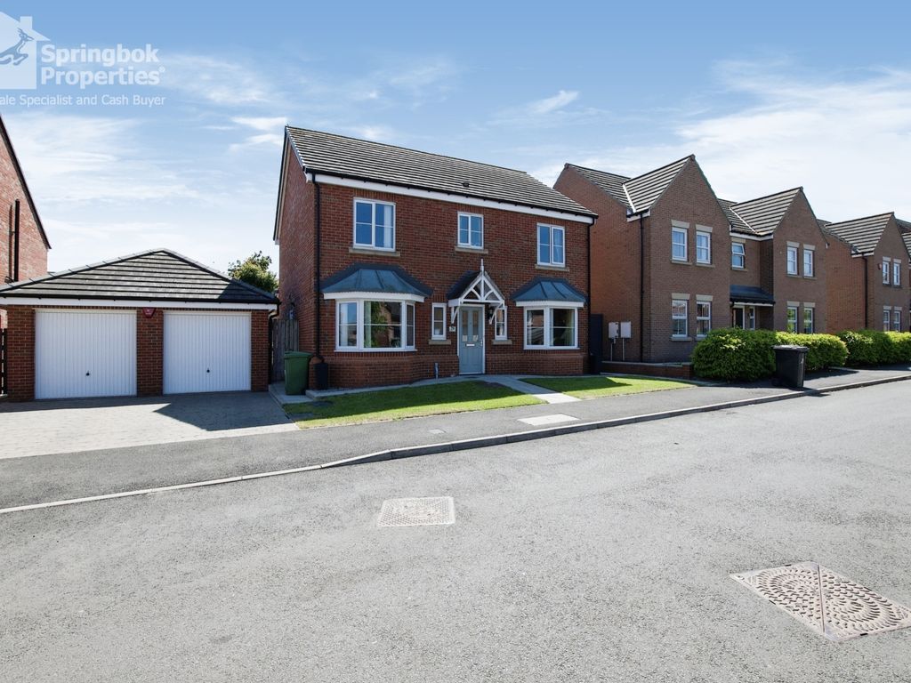 4 bed detached house for sale in Carnoustie Close, Ashington