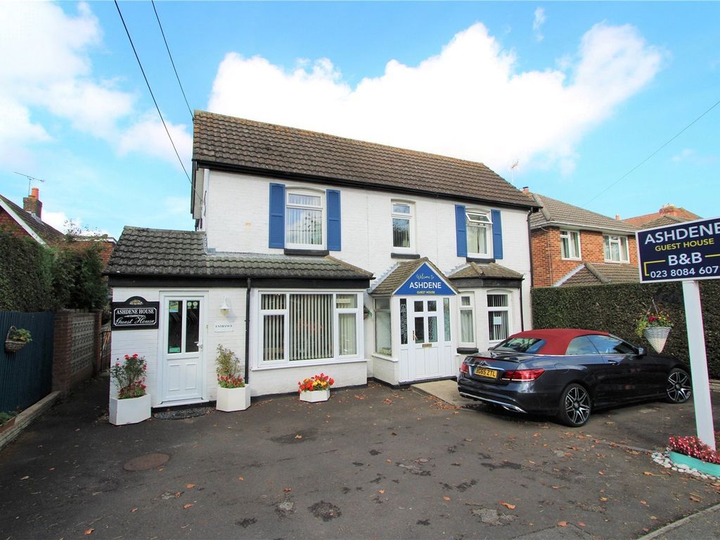12 bed property for sale in Beaulieu Road, Dibden Purlieu, Southampton