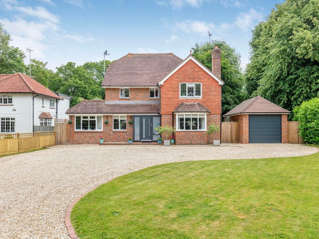 4 bed detached house for sale in Keymer Road, Burgess Hill, West Sussex