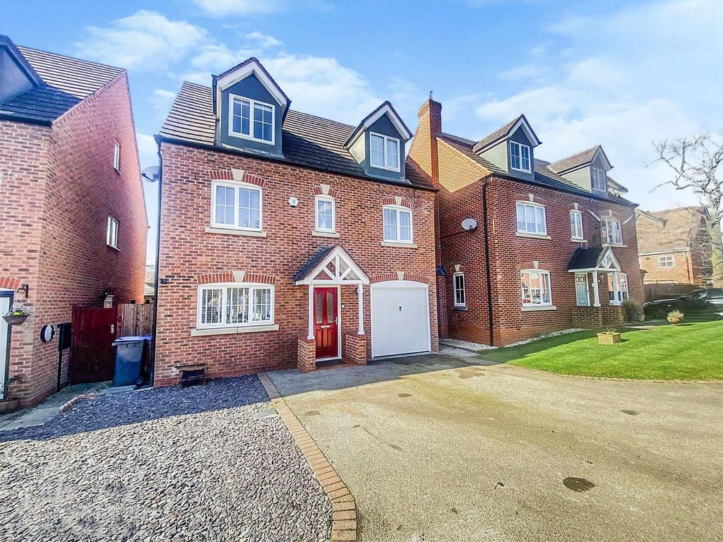 6 bed detached house for sale in Foxwood Drive, Binley Woods, Coventry