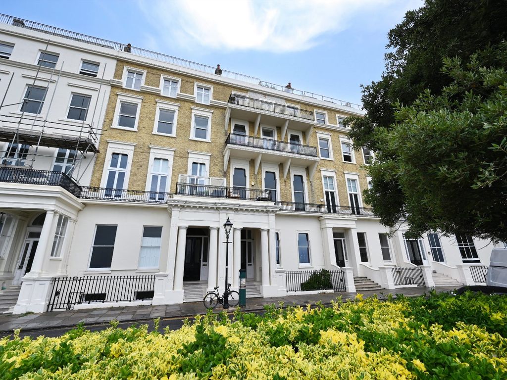 2 bed flat for sale in Eastern Terrace, Brighton, East Sussex BN2 Zoopla