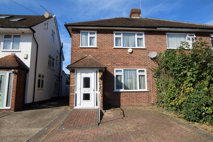 4 bed semidetached house for sale in Kingshill Drive, Kenton HA3, £