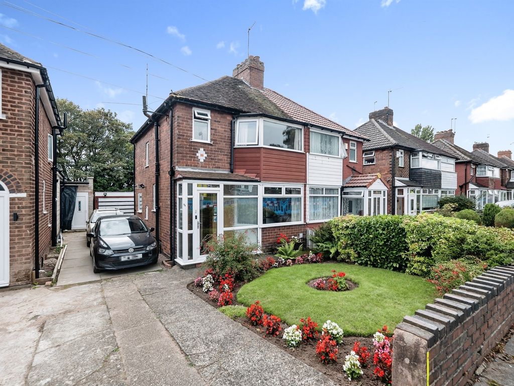 3 bed semidetached house for sale in Dyas Avenue, Great Barr