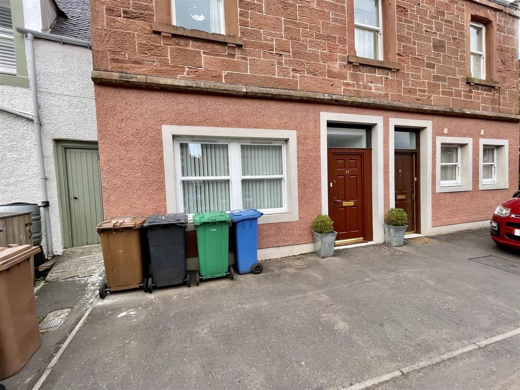 2 bed flat for sale in Hecklers Wynd, High Street, Strathmiglo, Cupar