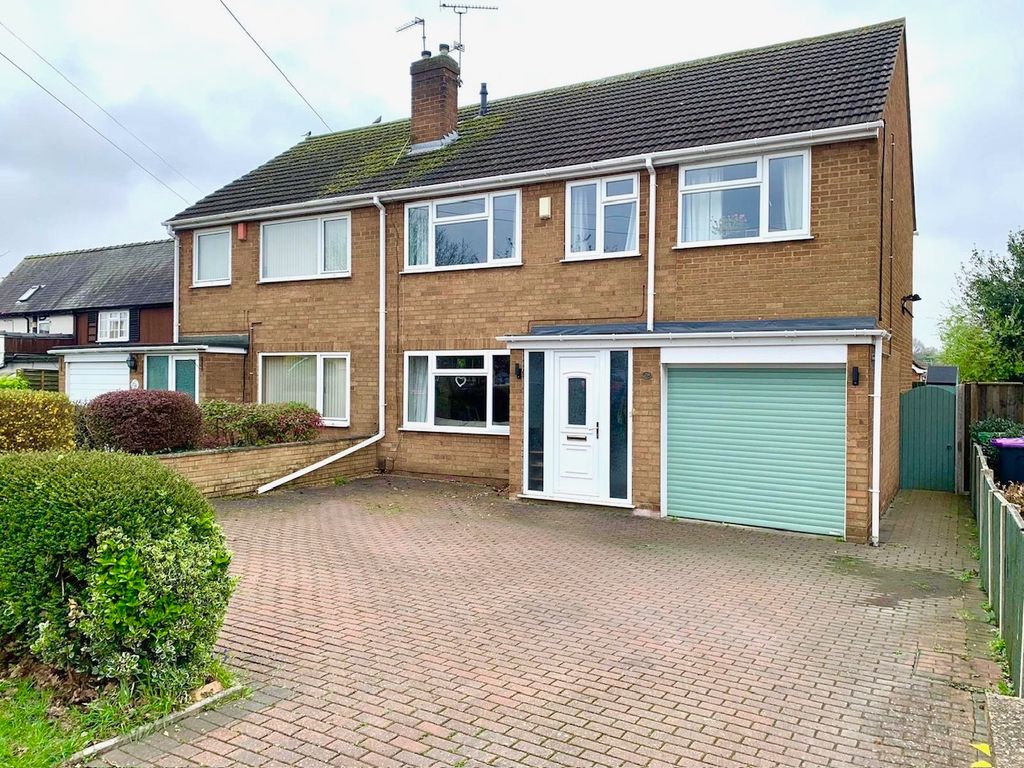 4 bed semidetached house for sale in Birchwood Avenue, Lincoln LN6, £