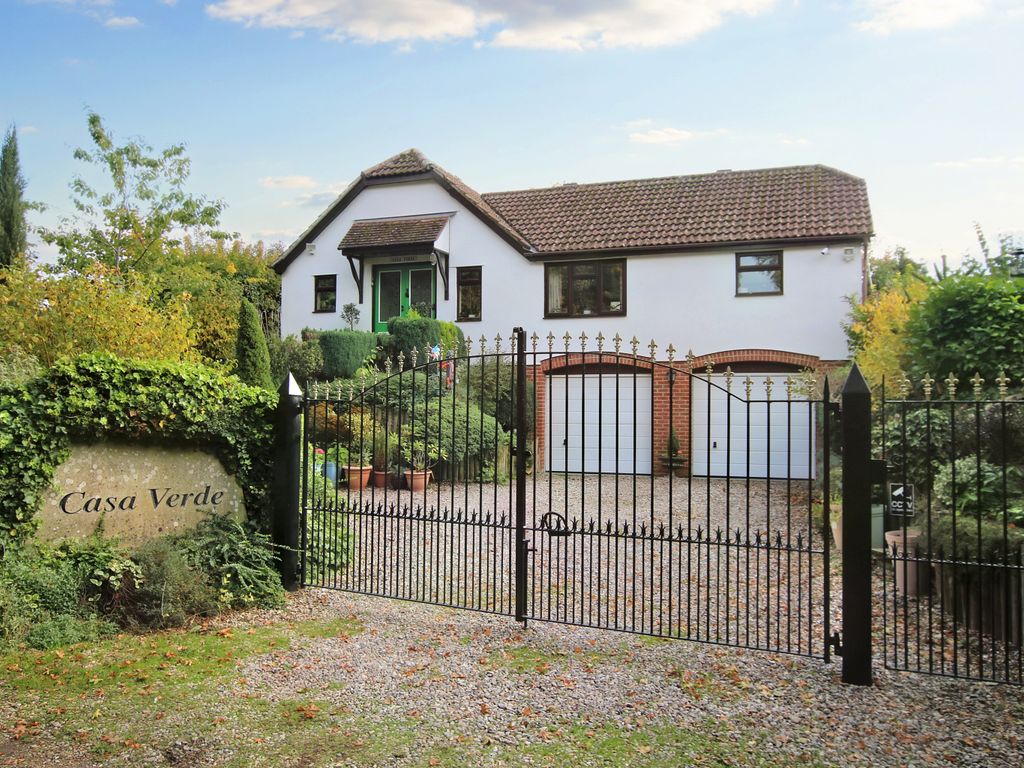 5 bed detached house for sale in Copthall Lane, Thaxted, Dunmow CM6