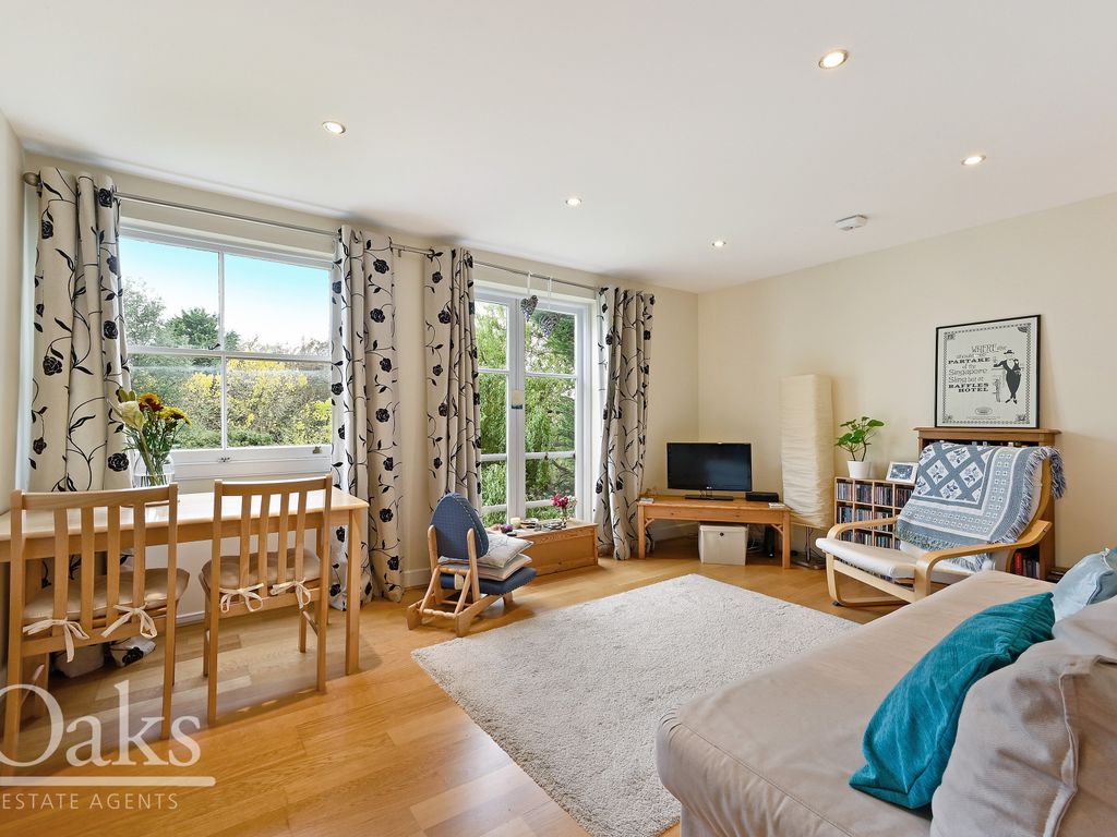 1 bed flat to rent in Streatham Common North, London SW16, £1,400 pcm