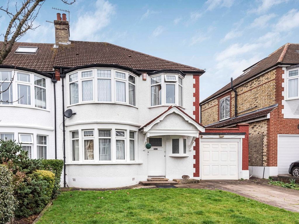 3 bed semidetached house for sale in Hillfield Park, Winchmore Hill