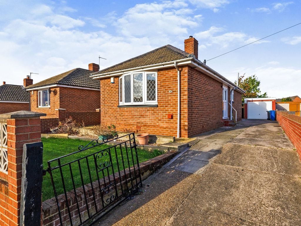 2 bed semidetached bungalow for sale in Harrington Court, Lundwood, Barnsley S71 Zoopla