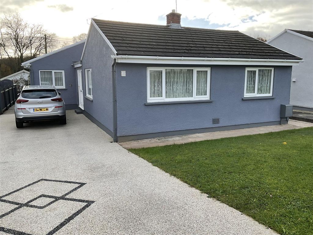 2 bed detached bungalow for sale in Maes Yr Haf, Ammanford SA18, £