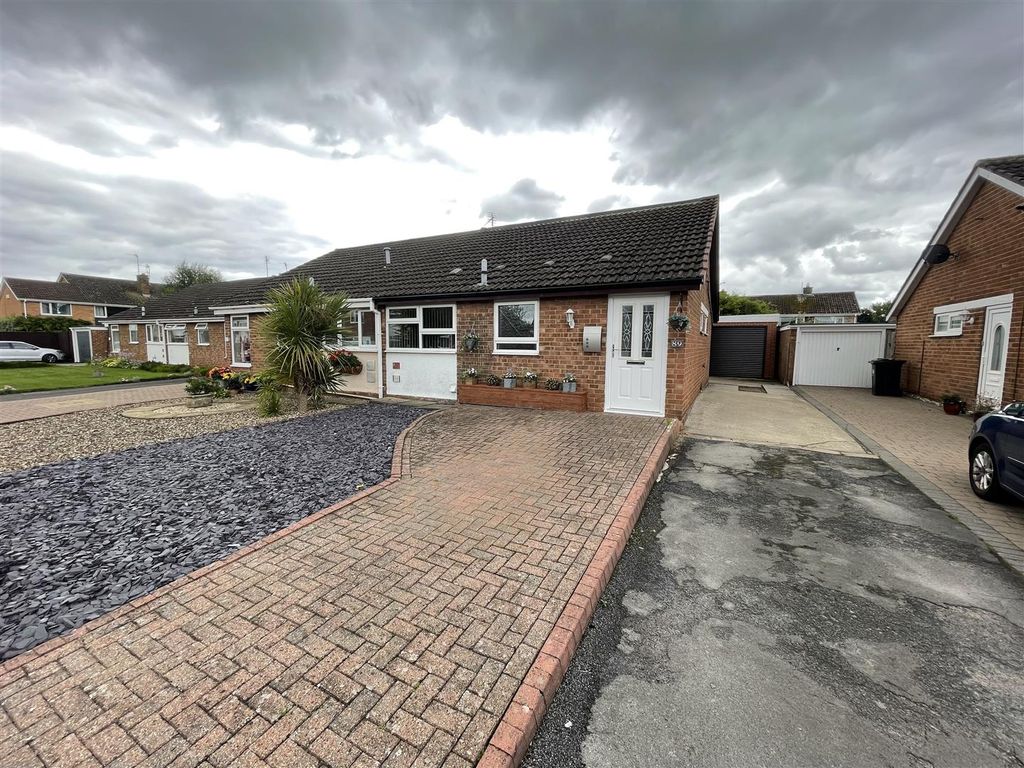 3 bed bungalow for sale in Woodlands Way, Hurworth Place, Darlington