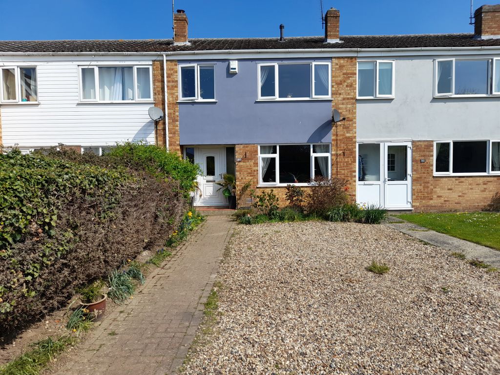 3 bed terraced house for sale in Forest Road, Onehouse, Stowmarket IP14