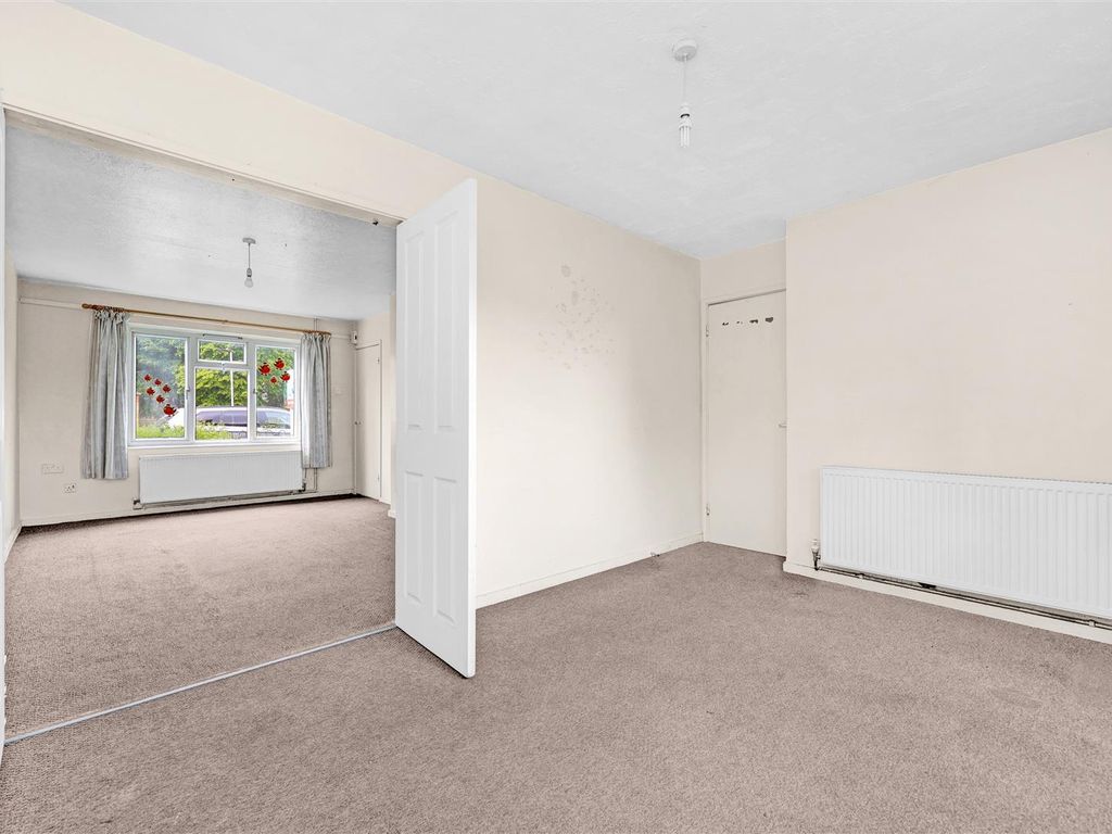 4 bed terraced house for sale in Kent Street, London E13, £475,000 Zoopla