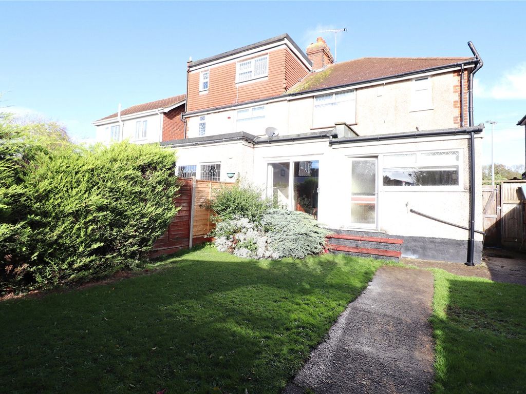 3 bed semidetached house for sale in Mayplace Road East, Bexleyheath