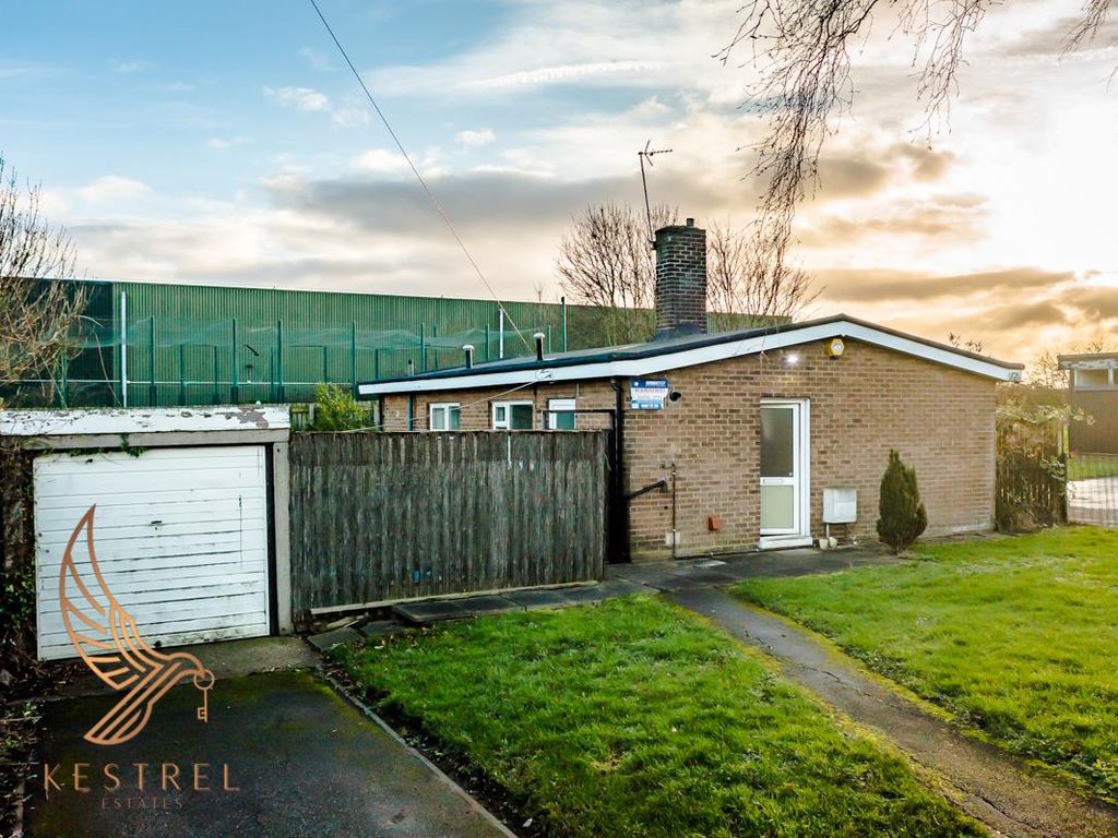 3 bed bungalow for sale in Church Mount, South Kirkby, Pontefract WF9