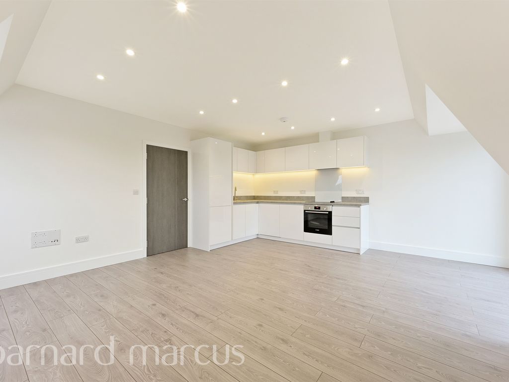 2 bed flat for sale in Ewell Road, Surbiton KT6 Zoopla