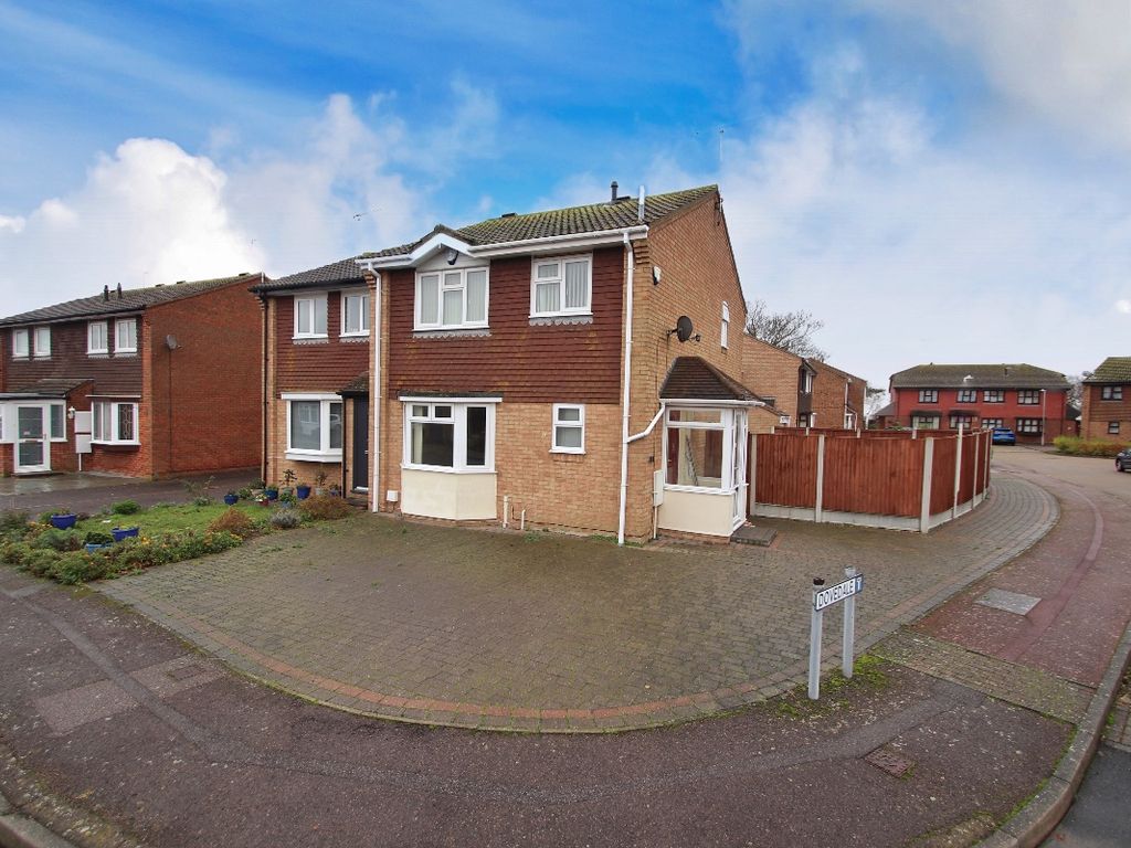 3 bed semidetached house to rent in Dovedale, Birchington CT7, £1,500