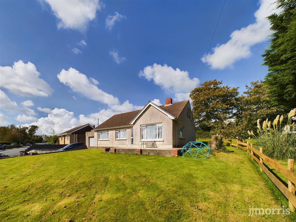 3 bed detached bungalow for sale in The Kilns, Llangwm, Haverfordwest