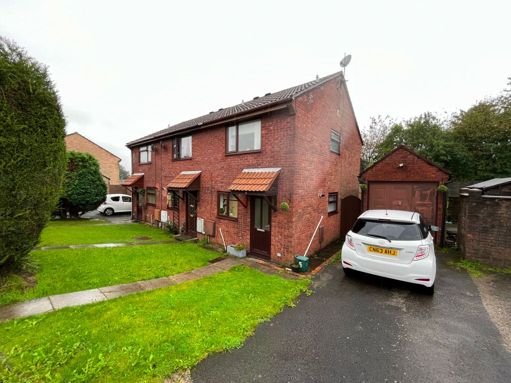 2 bed end terrace house for sale in MaesYFelin, Ravenhill, Swansea