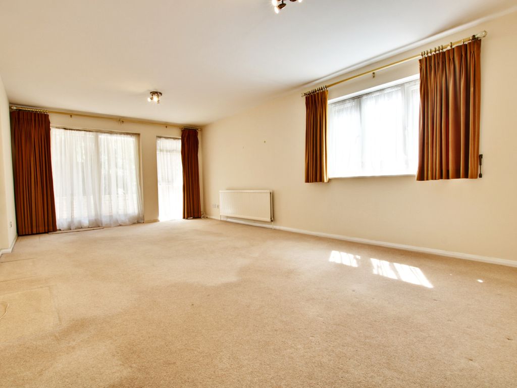 2 bed flat to rent in Park Hill Road, Shortlands, Bromley BR2 Zoopla