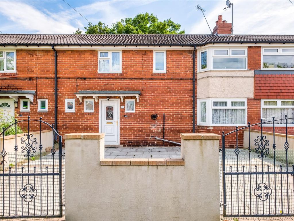 3 bed terraced house for sale in Middleton Park Road, Leeds LS10, £