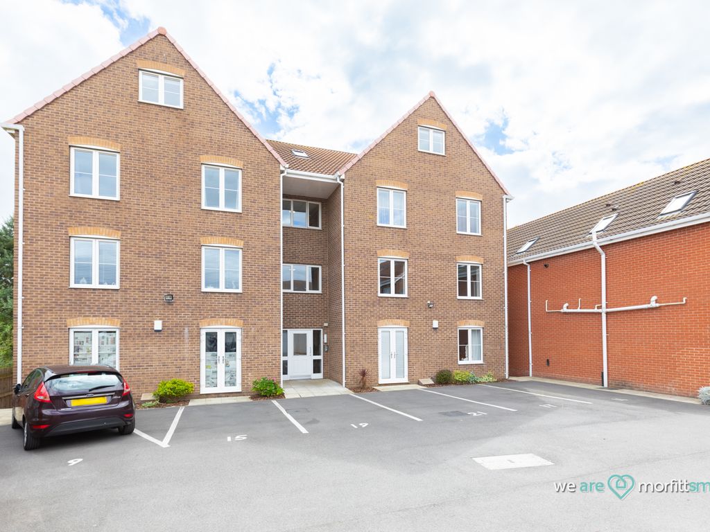 2 bed flat for sale in Highgrove Court, Carlton, Barnsley, No Chain