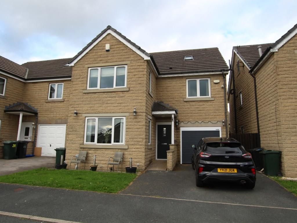 5 bed detached house for sale in Oakdale Grove, Wrose, Shipley BD18