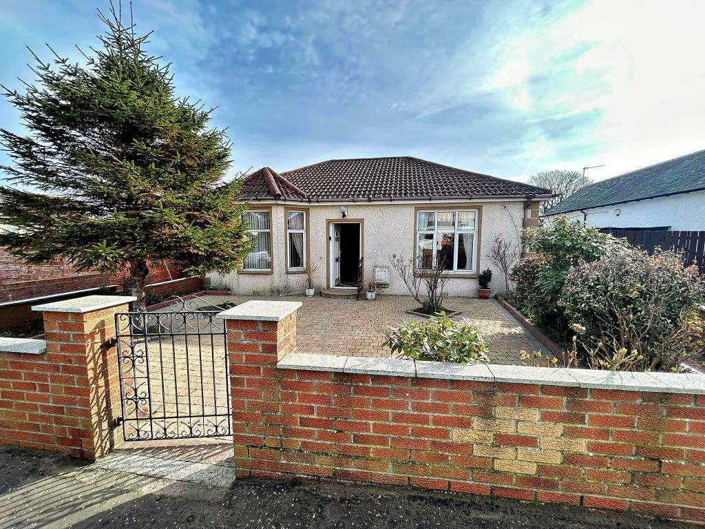 4 bed detached bungalow for sale in Shaw Road, Prestwick KA9, £305,000