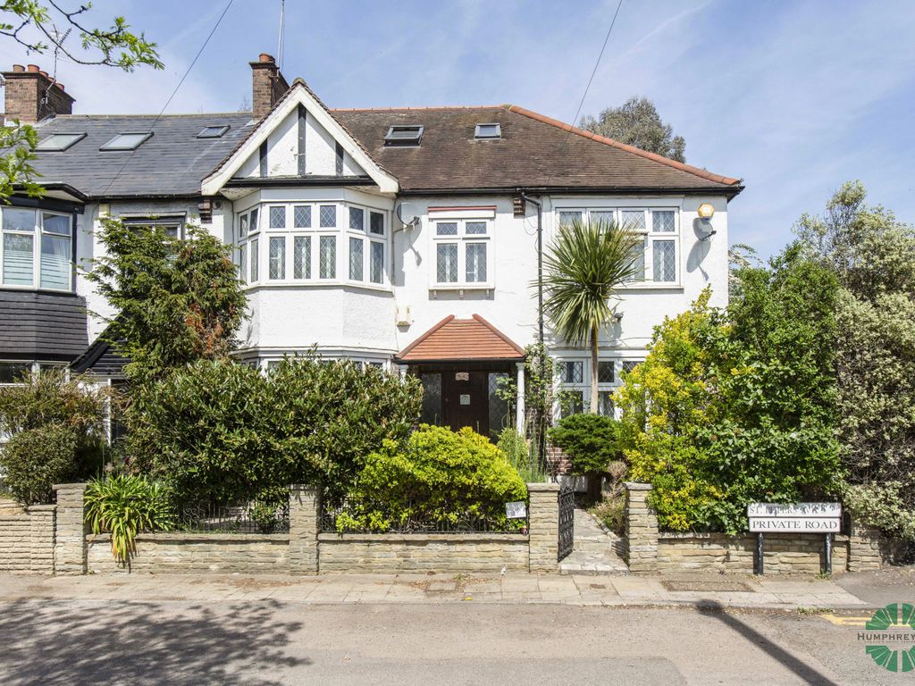 5 bed end terrace house for sale in St. Peter's Avenue, London E17 Zoopla