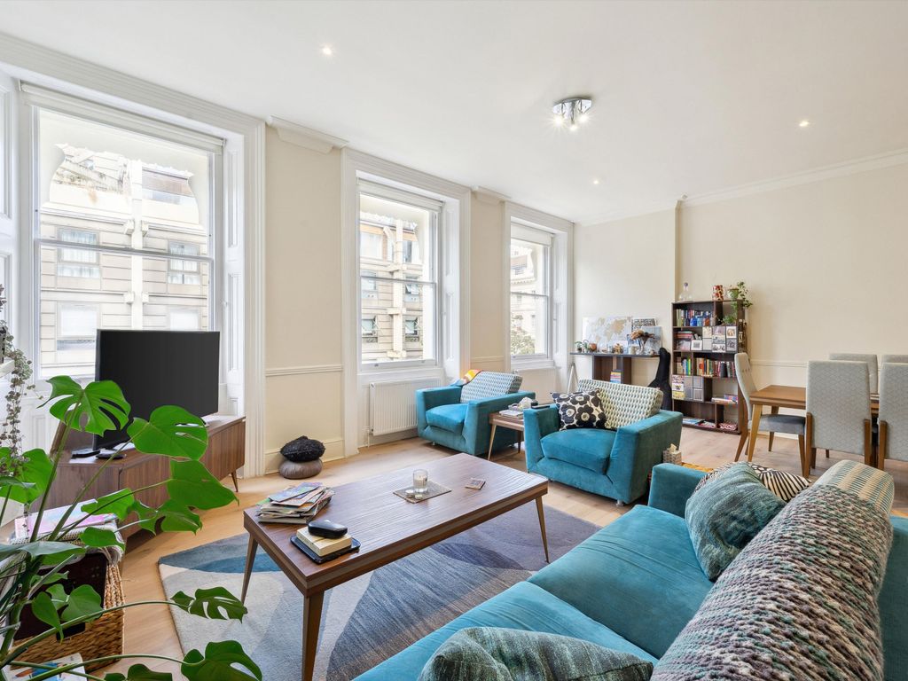 2 bed flat to rent in Lancaster Gate, London W2. Zoopla