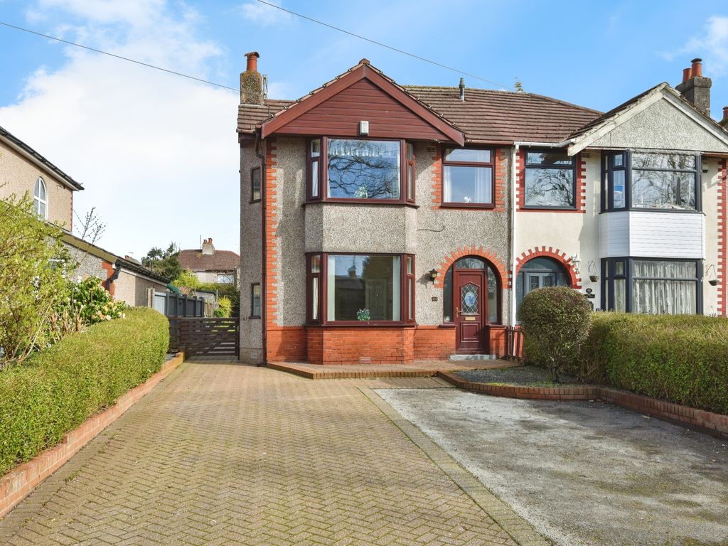3 bed semidetached house for sale in Morecambe Road, Lancaster