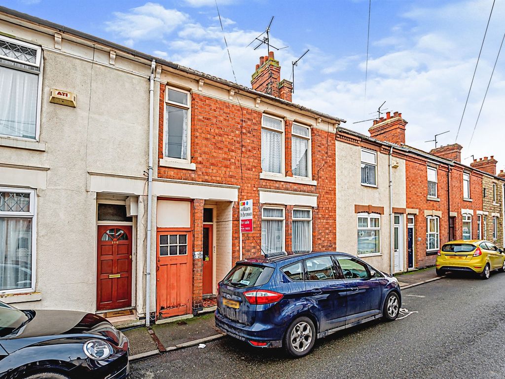 4 bed terraced house for sale in Wood Street, Kettering NN16 Zoopla
