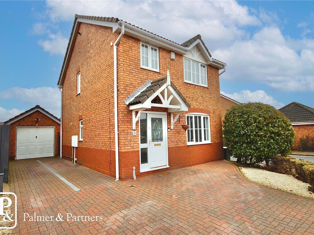 3 bed detached house for sale in Cherry Blossom Close, Ipswich, Suffolk