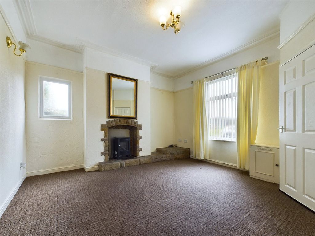 2 bed end terrace house for sale in Katherine Street, AshtonUnderLyne