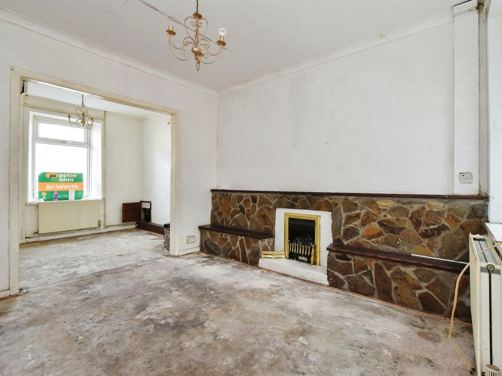 3 bed terraced house for sale in High Street, Abergwynfi, Port Talbot