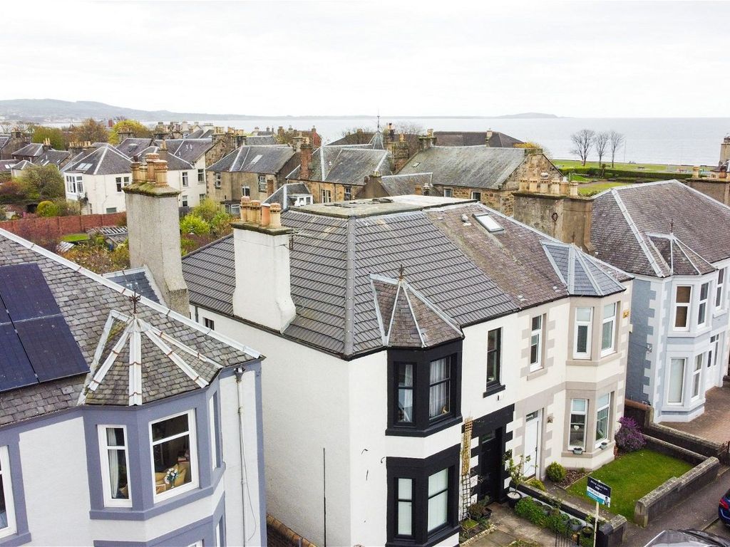 4 bed semidetached house for sale in Linksfield Street, Leven KY8, £