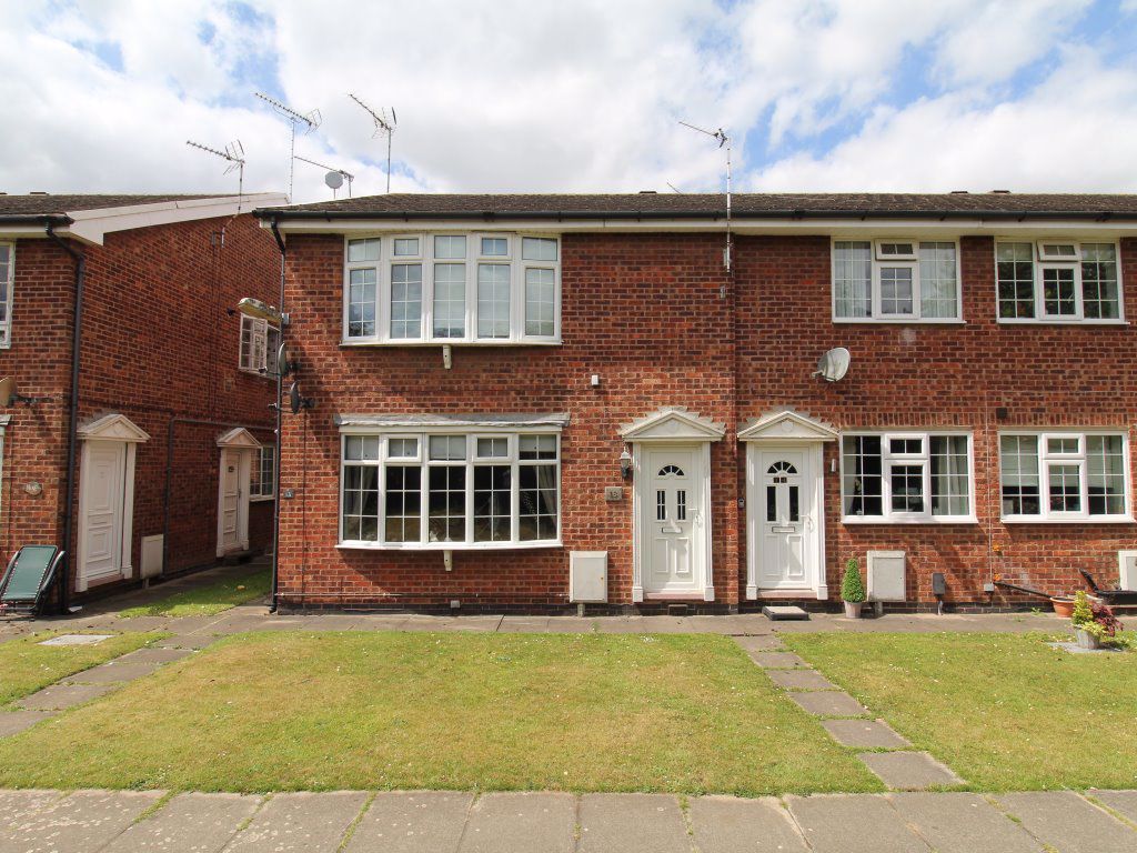 2 bed to rent in Sherwood Court, Chilwell, Nottingham NG9