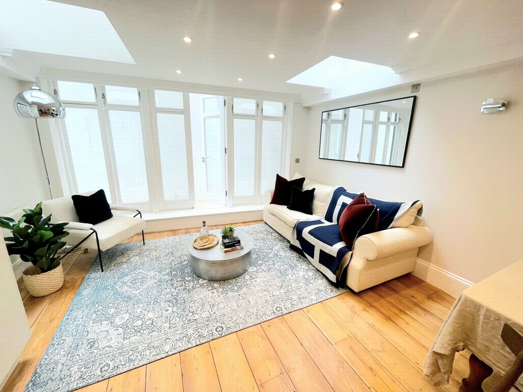 2 bed flat for sale in Balls Pond Road, Islington N1 Zoopla