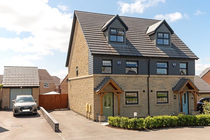 3 bed semidetached house for sale in Higher Standen Drive, Half Penny Meadows, Clitheroe. BB7