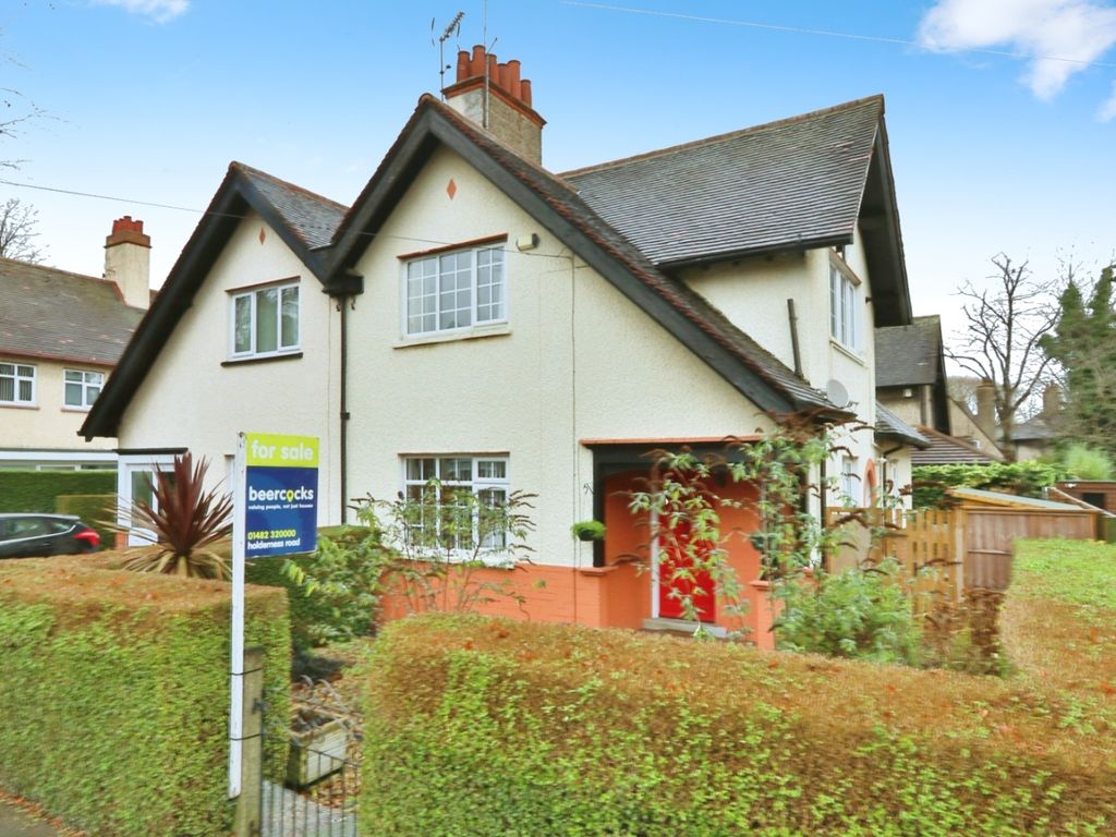 3 bed semidetached house for sale in Beech Avenue, Garden Village