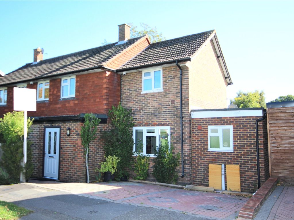 4 bed semidetached house for sale in Woking, Surrey GU22 Zoopla