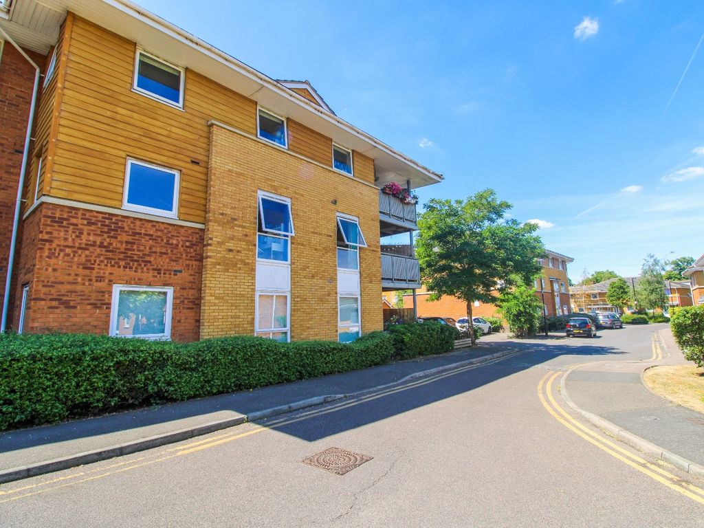 Manning Gardens, Croydon CR0  