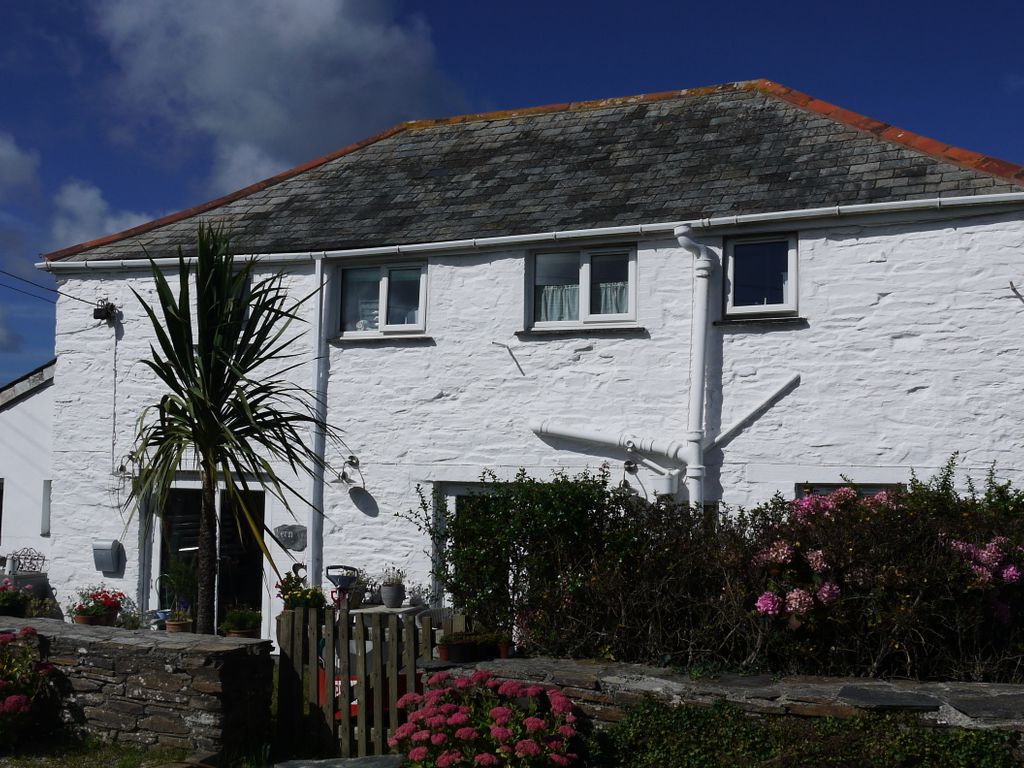 Property Details For Fern Cottage Port Isaac Pl29 3sr Zoopla