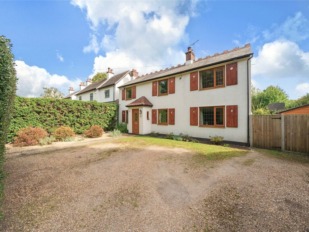 4 bed detached house for sale in Horsell, Surrey GU21, £950,000 Zoopla
