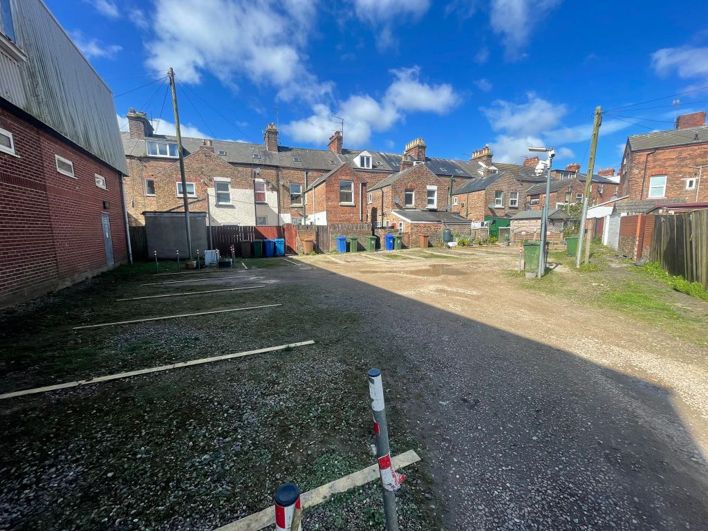 Land for sale in Thorpe Street, Bridlington YO15, £65,000 Zoopla