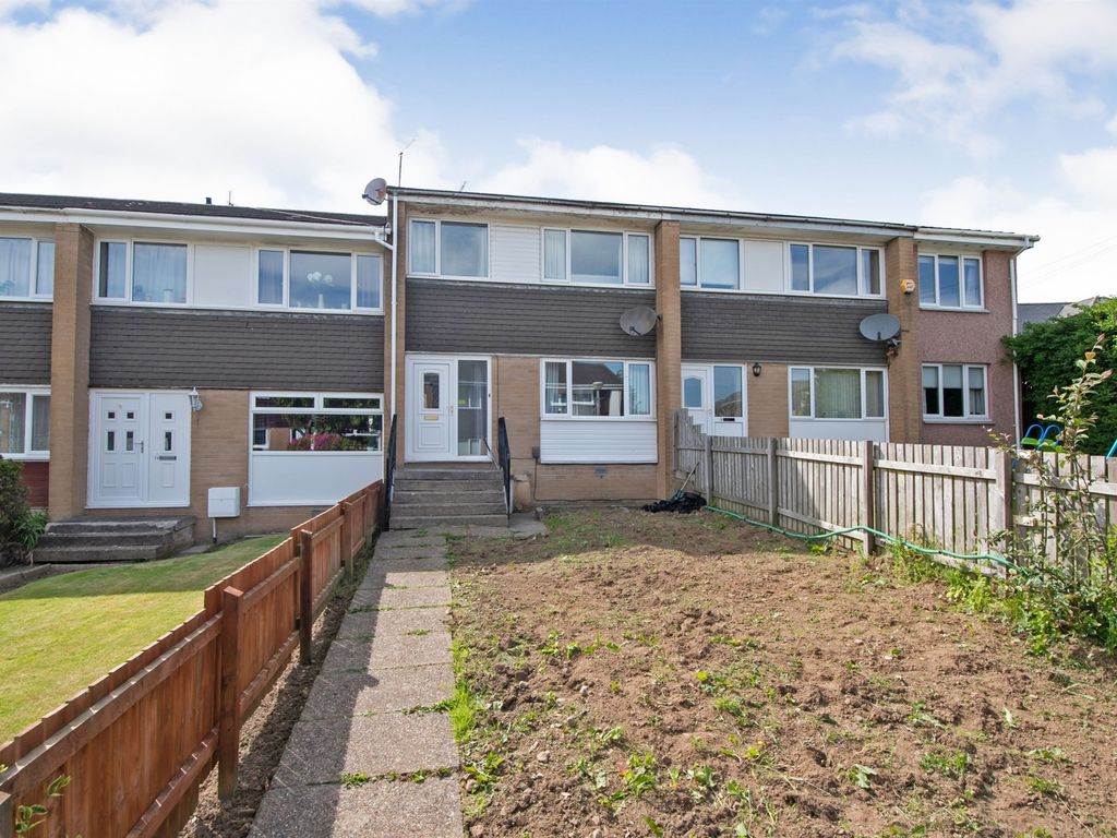 3 bed terraced house for sale in Hillend Crescent, Clarkston, Glasgow